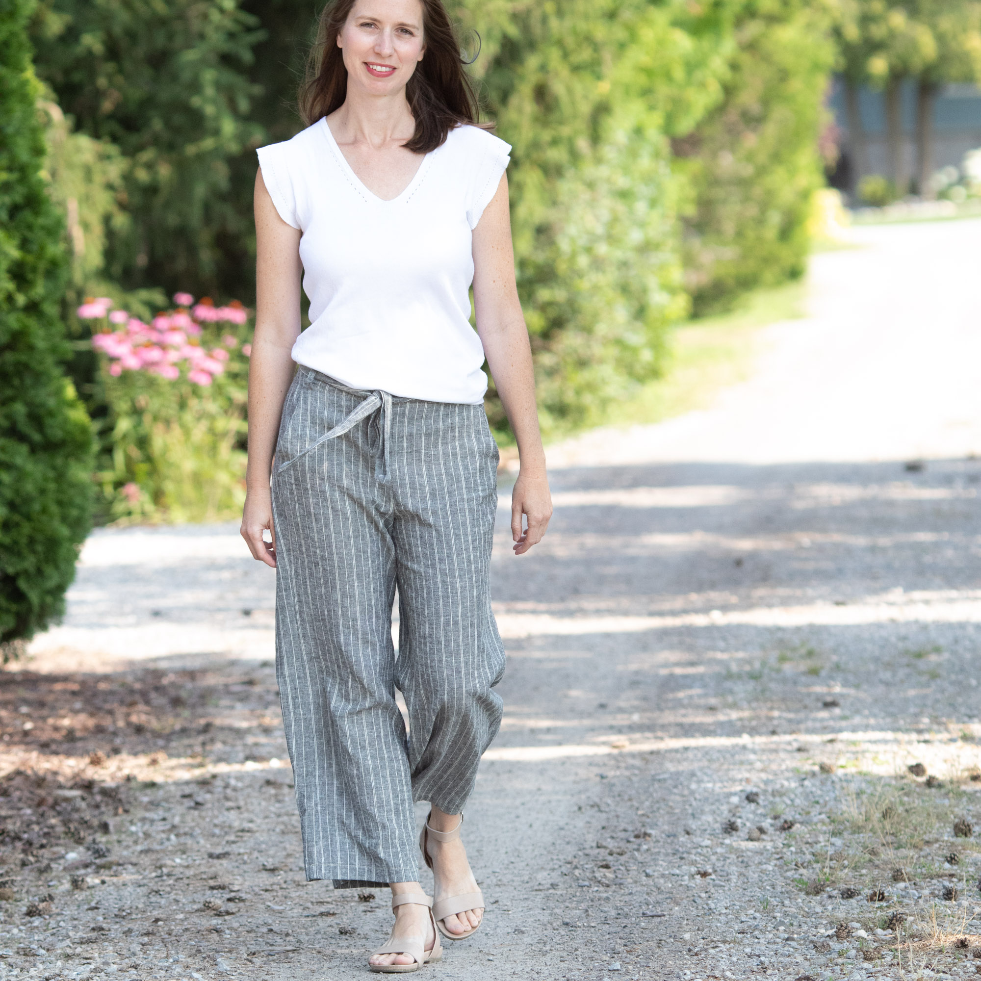 Wide-Leg Culotte Pants Sewing Pattern US6,8,10 (PDF Pattern File) (S1001) - Image 3